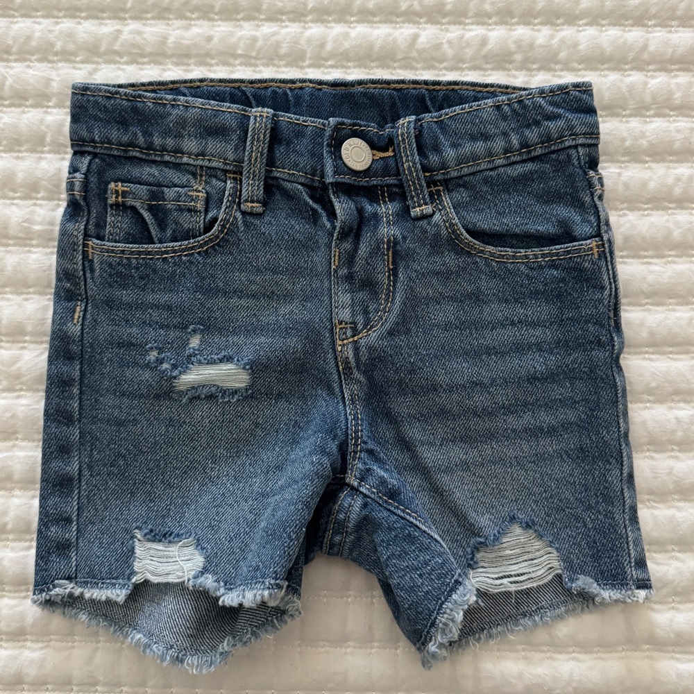 Old Navy shorts girls size 4T